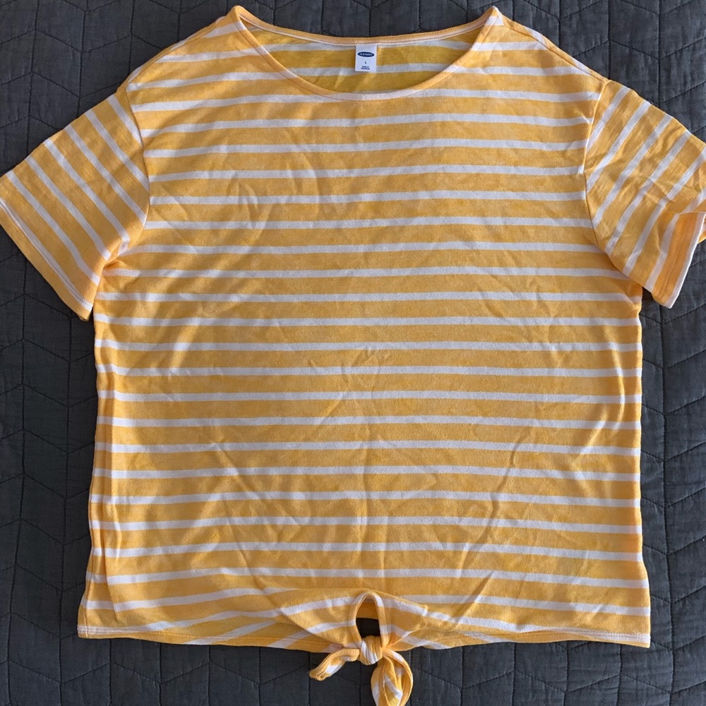 Old Navy Sz L Yellow/White Top